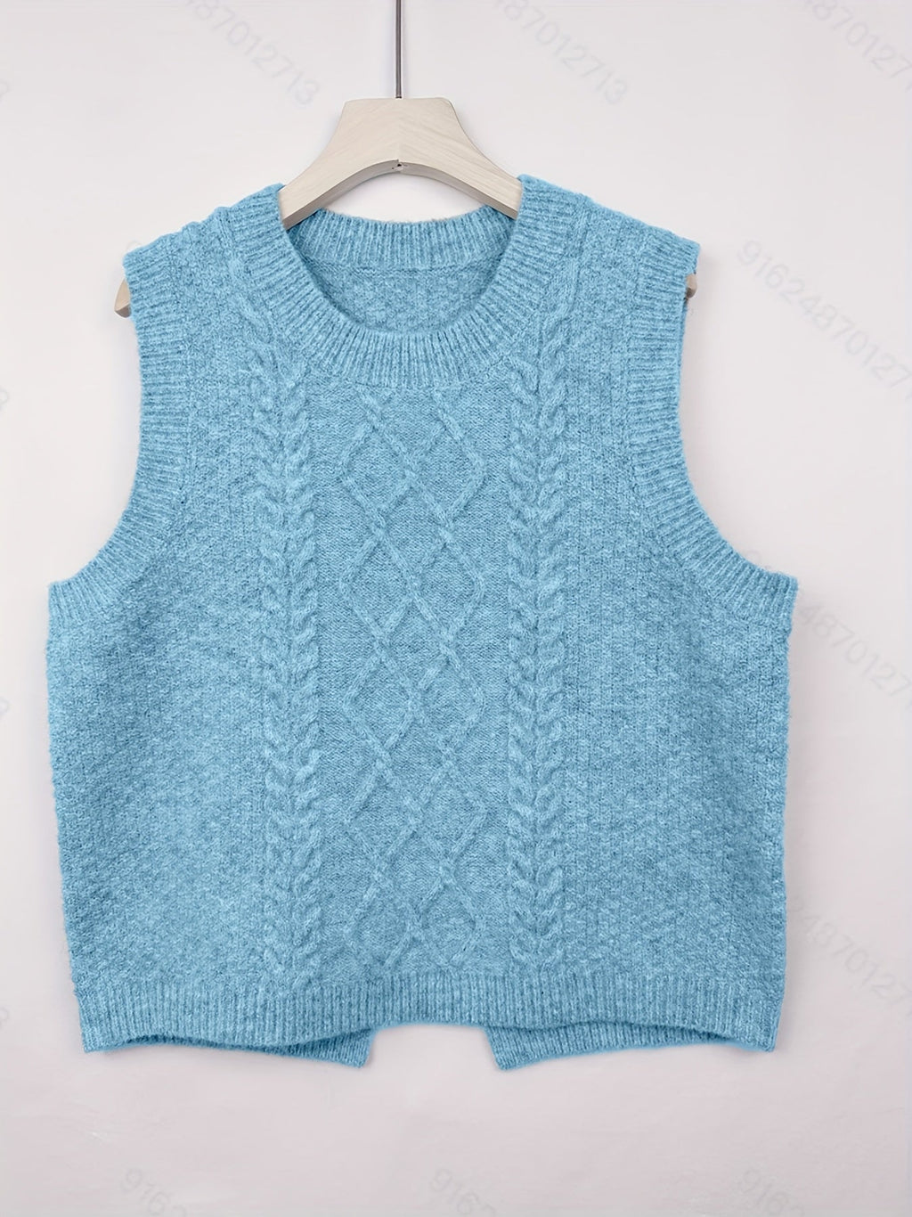 Women's Cable-Knit Round-Neck Sweater Vest