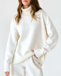 Women's Oversized Turtleneck Sweater - White