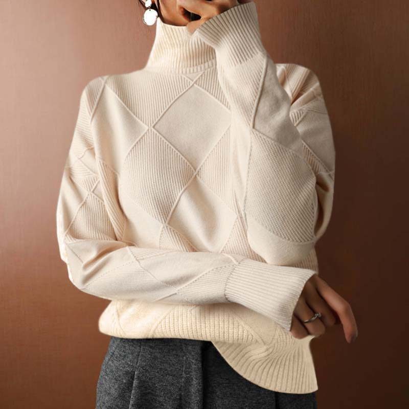 Women's Ribbed Knit Turtleneck Sweater - White