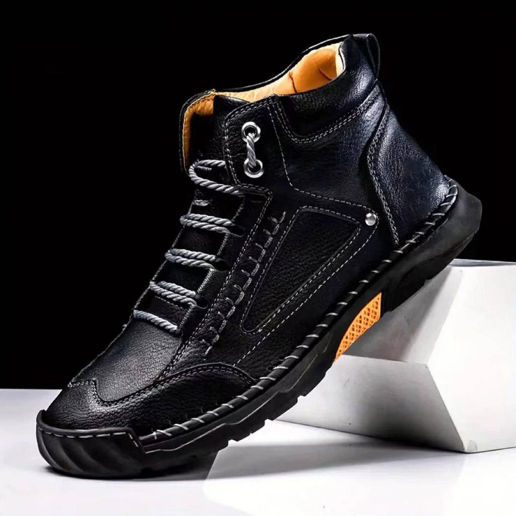Men's Hand-Stitched Lace-Up Outdoor Boots