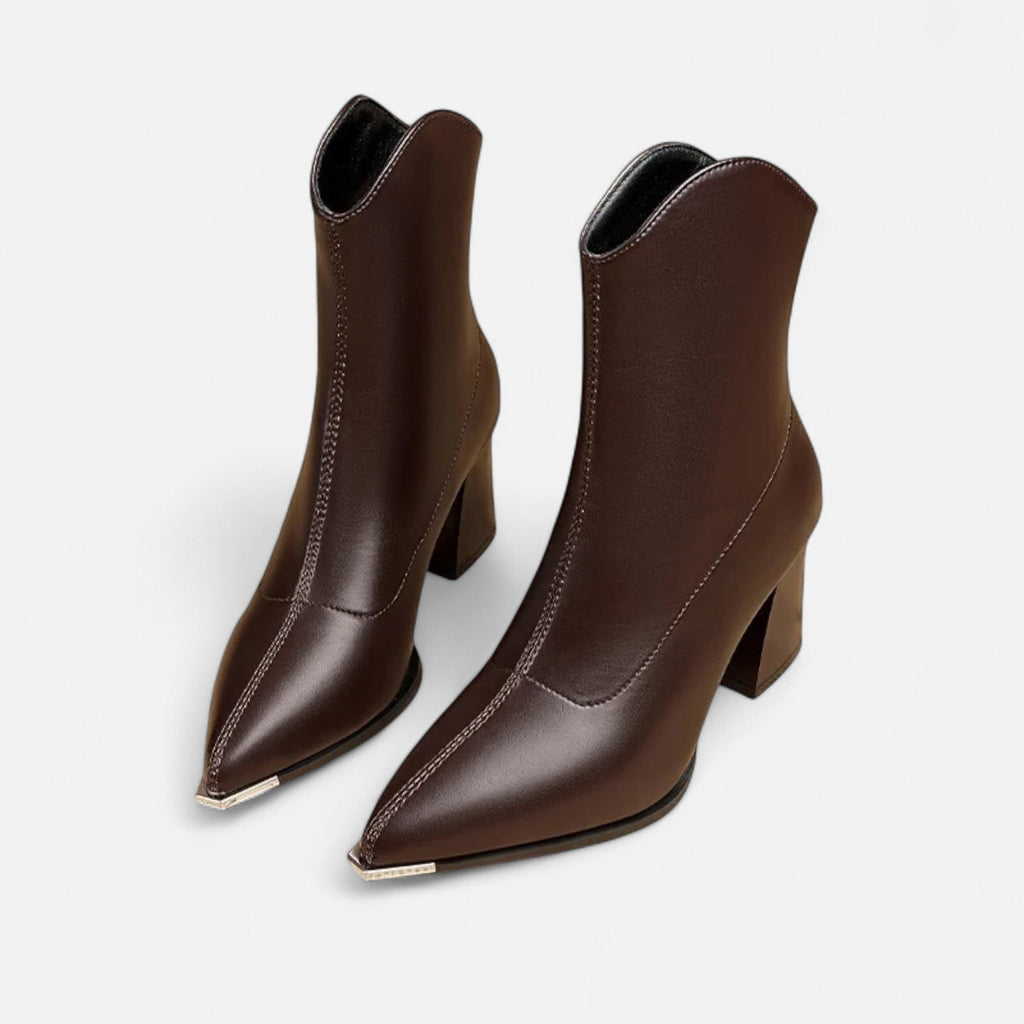 Women's Pointed-Toe Leather Chelsea Boots