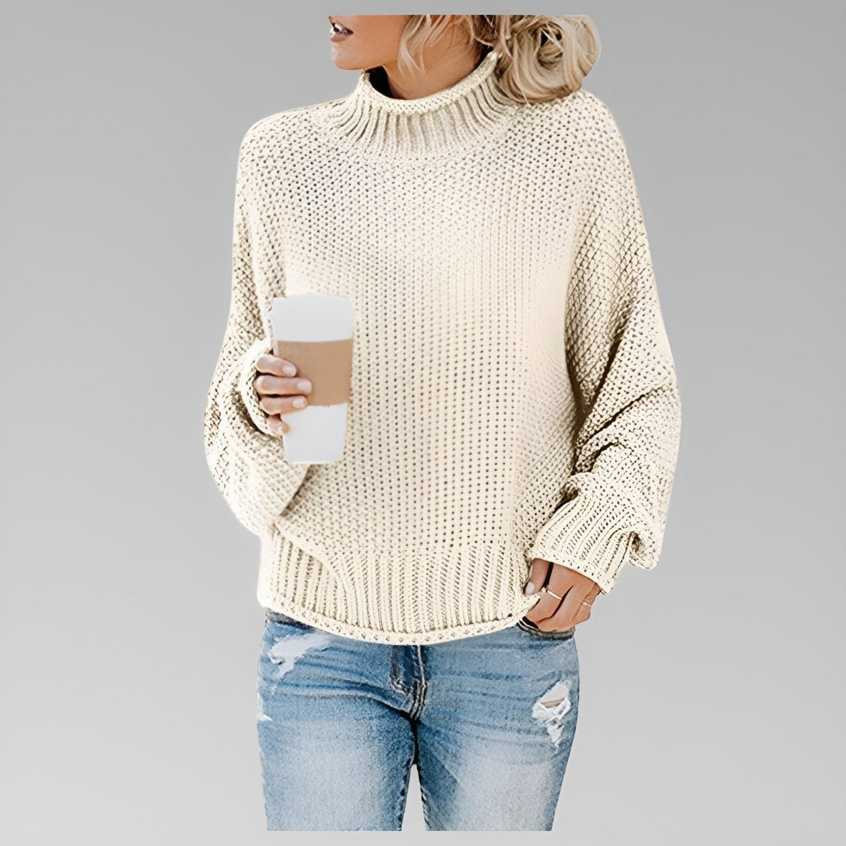 Women's Oversized Chunky Knit Turtleneck Pullover - White