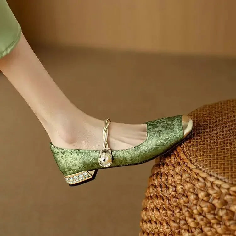 Women's Vintage Braided Pearl Strap Mary Jane Shoes