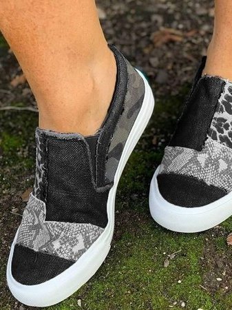 Women's Patchwork Slip-On Sneakers Low-Top Shoes for Casual Everyday Wear