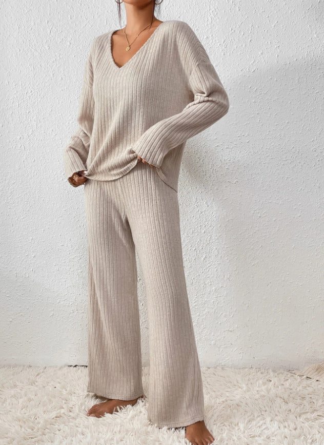 Women's Ribbed Knit V-Neck Sweater and Wide-Leg Pants Set - Beige