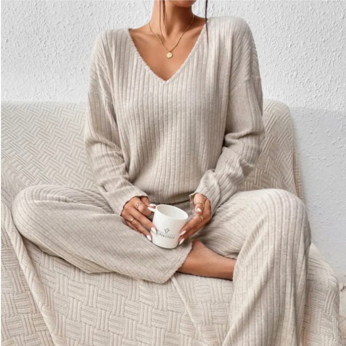 Women's Ribbed Knit V-Neck Sweater and Wide-Leg Pants Set