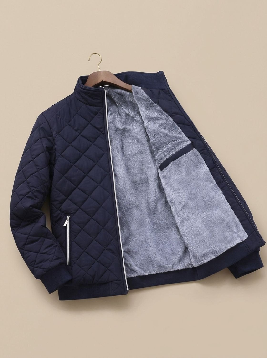Men's Slim Diamond-Quilted Jacket with Brushed Fleece Lining