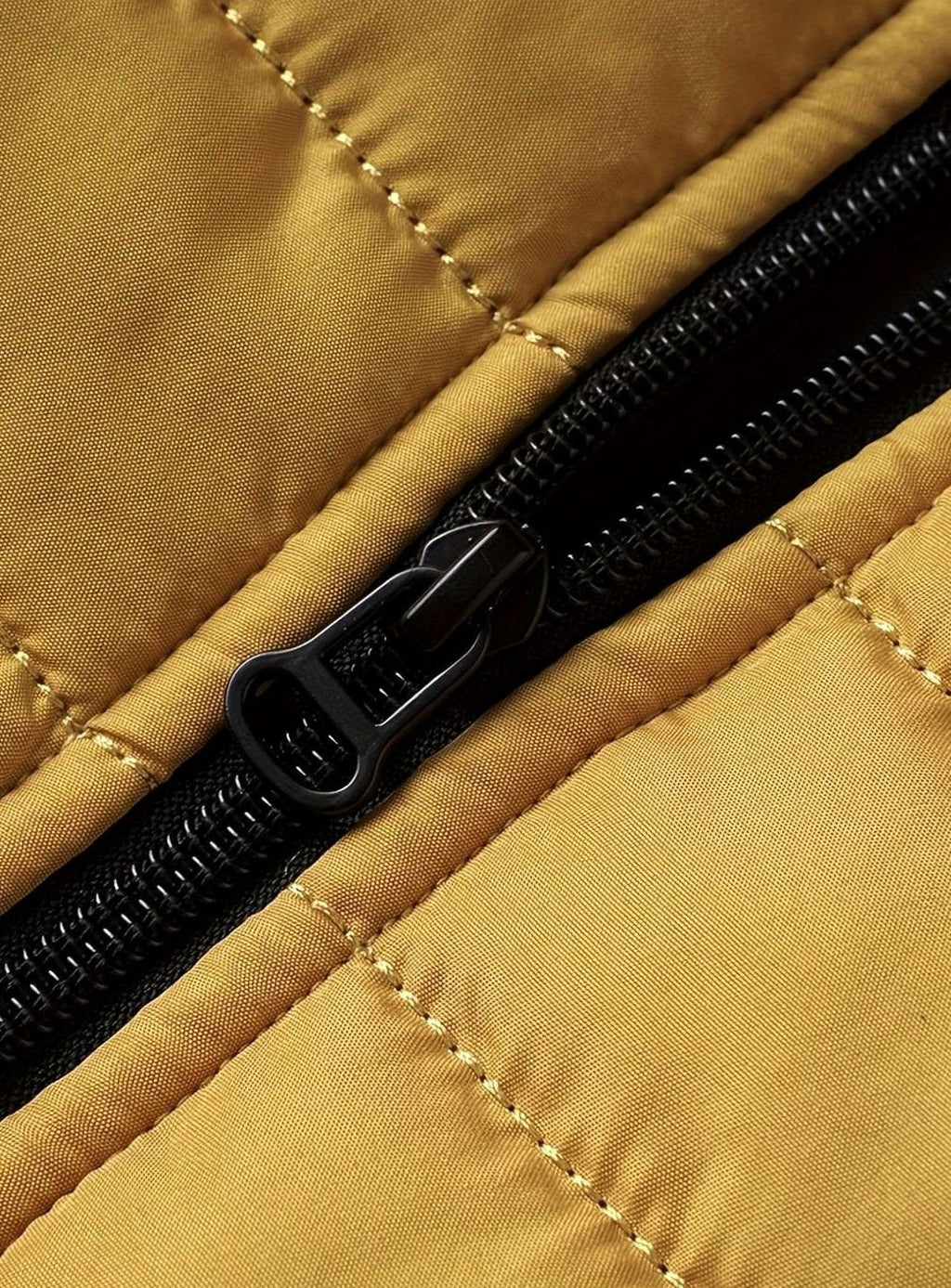 Men's Horizontal-Quilted Packable Zip-Up Puffer Jacket
