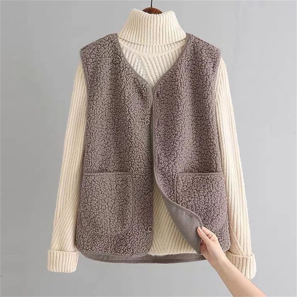 Women's Ribbed Knit Button-Up Vest