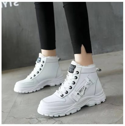 Women's Sherpa Lined Lace-Up Chunky Sole Winter Ankle Boots