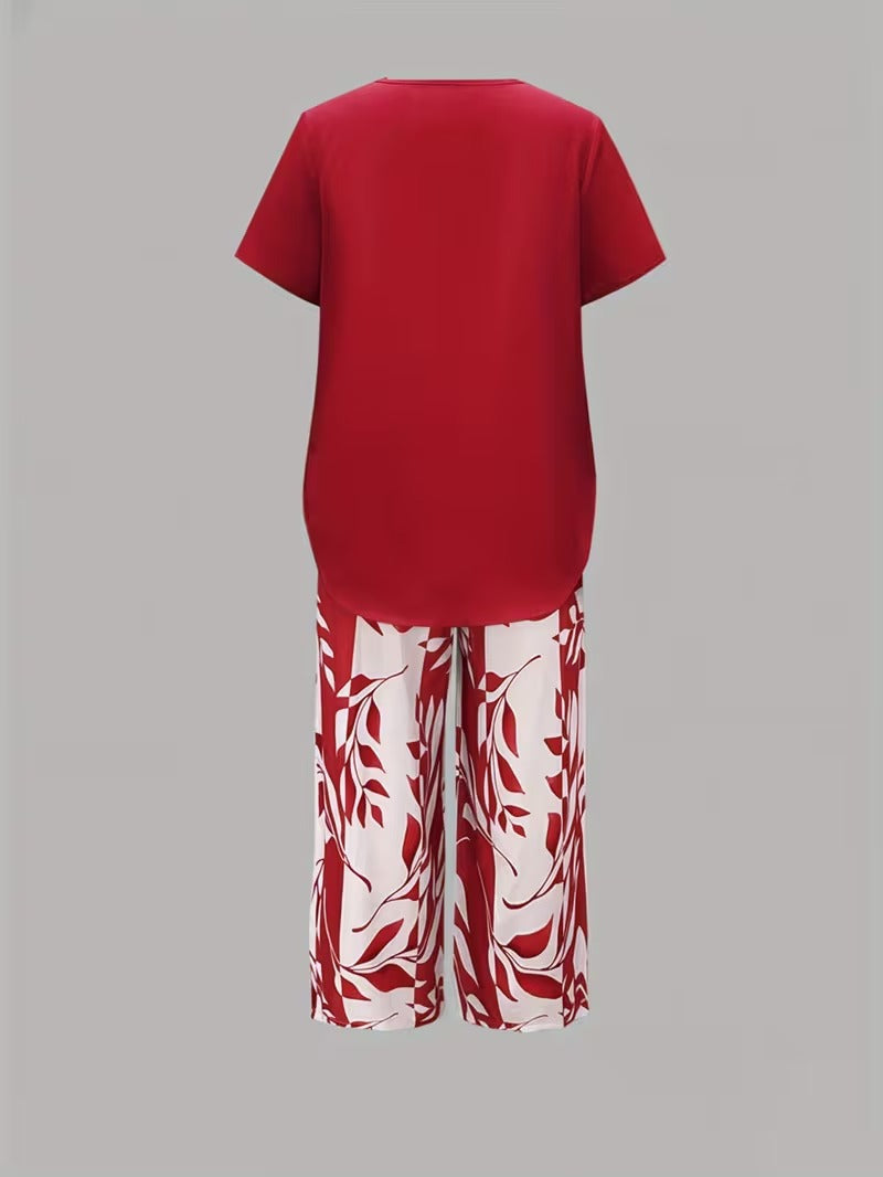 Women’s Leaf Print Capri Two-Piece Set