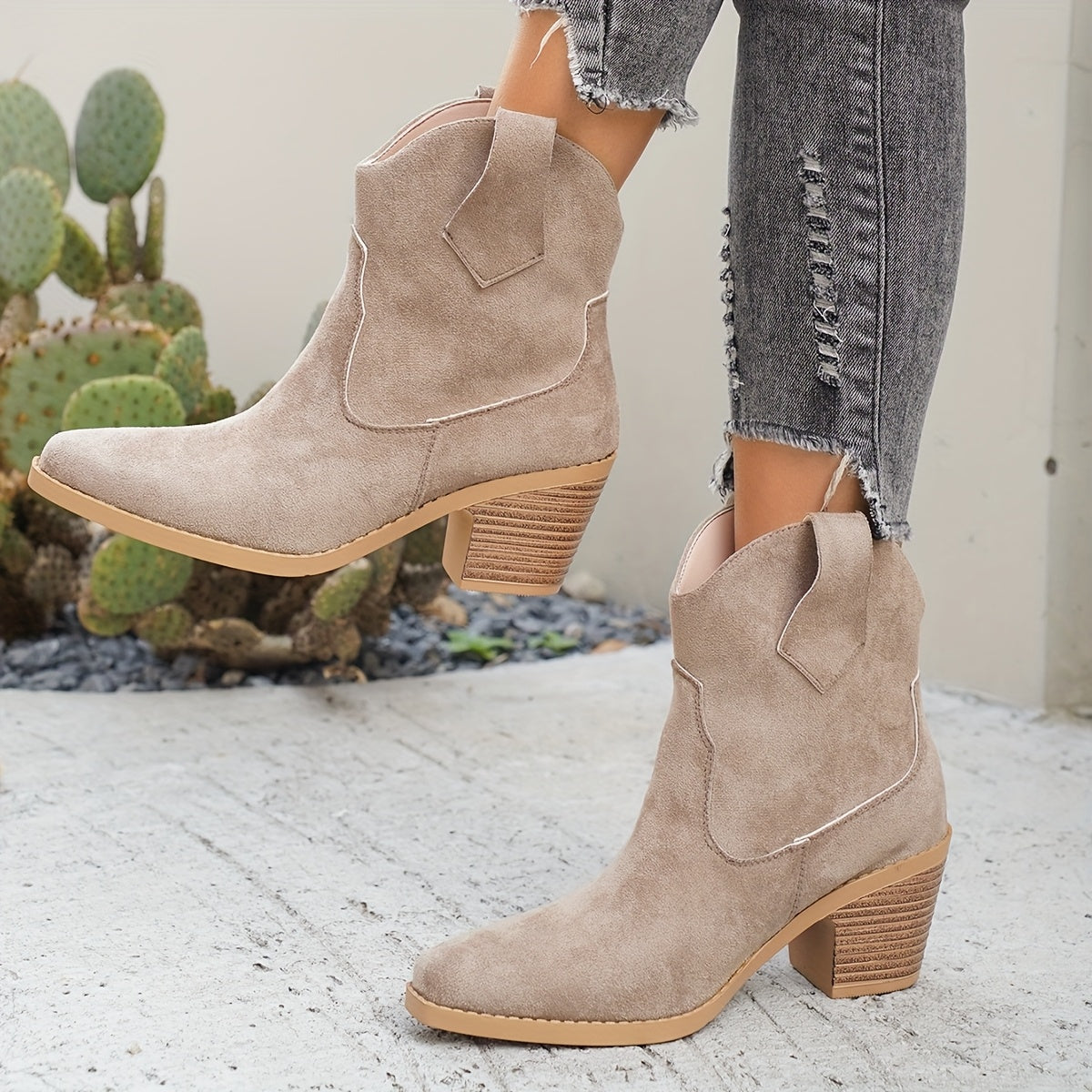 Women's Western Pull-On Chelsea Ankle Boots