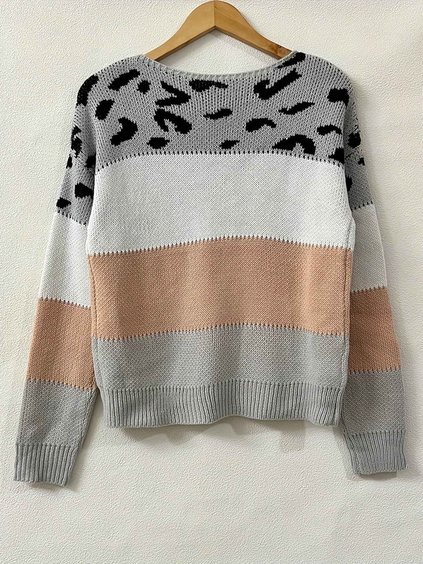 Women's Leopard Print Crew Neck Sweater