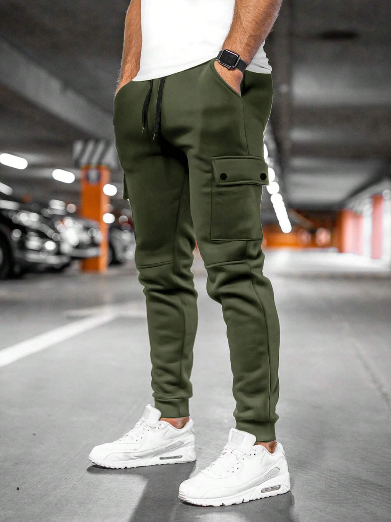 Men's Lightweight Stretch Cropped Jogging Pants