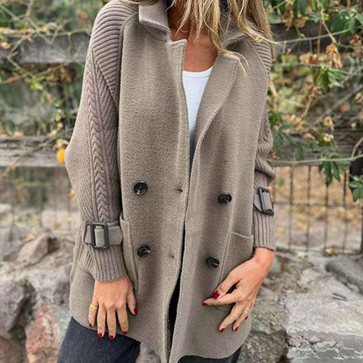 Women's Double-Breasted Winter Coat with Ribbed Knit Sleeves