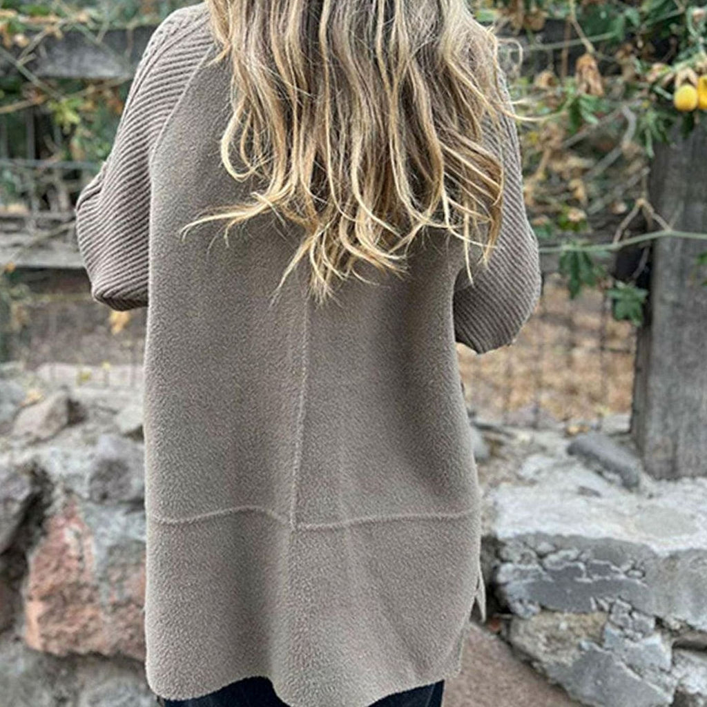 Women's Double-Breasted Winter Coat with Ribbed Knit Sleeves