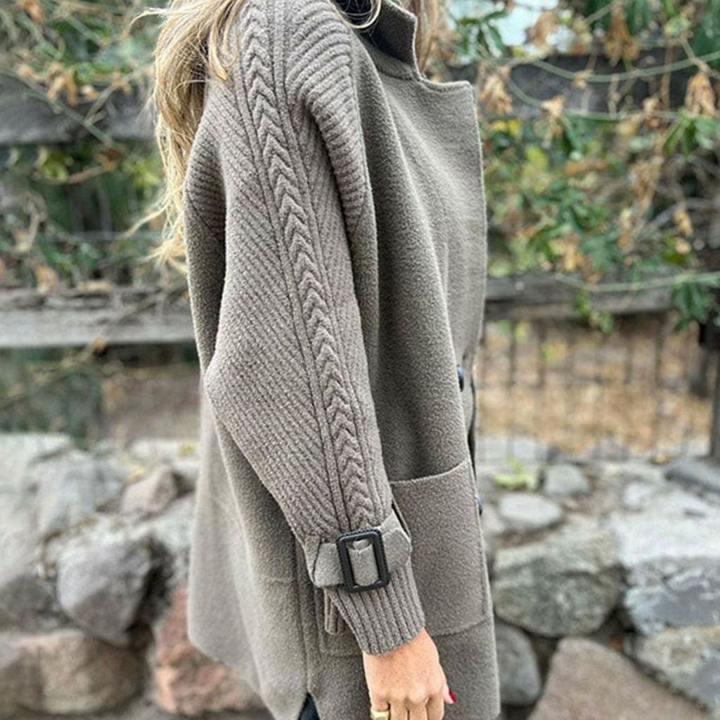 Women's Double-Breasted Winter Coat with Ribbed Knit Sleeves