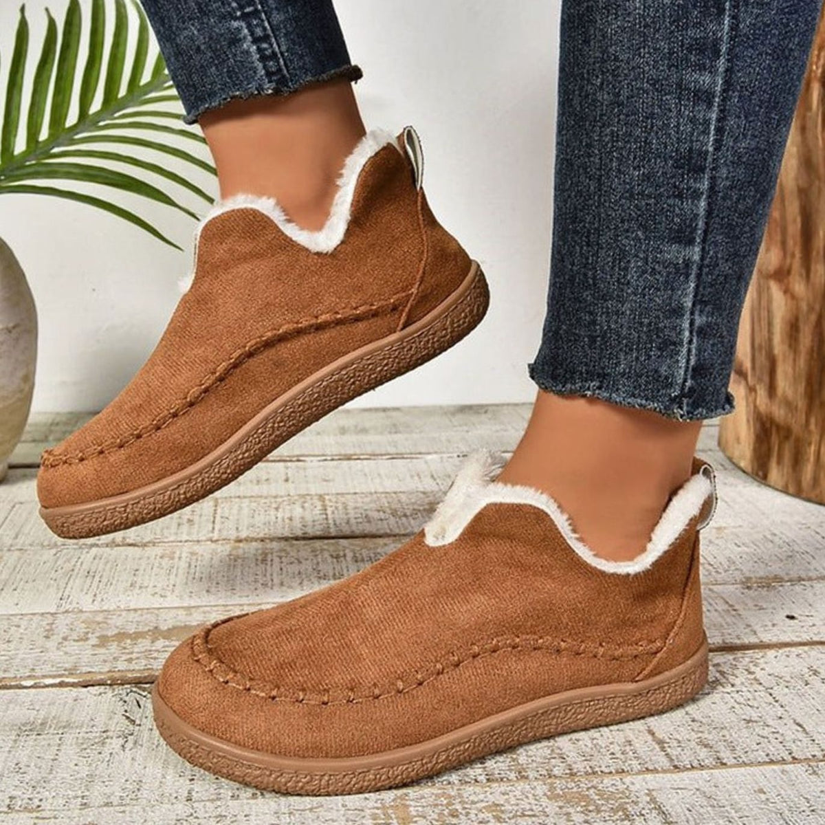 Women's Fleece-Lined Suede Slip-On Moccasin Loafers - Brown