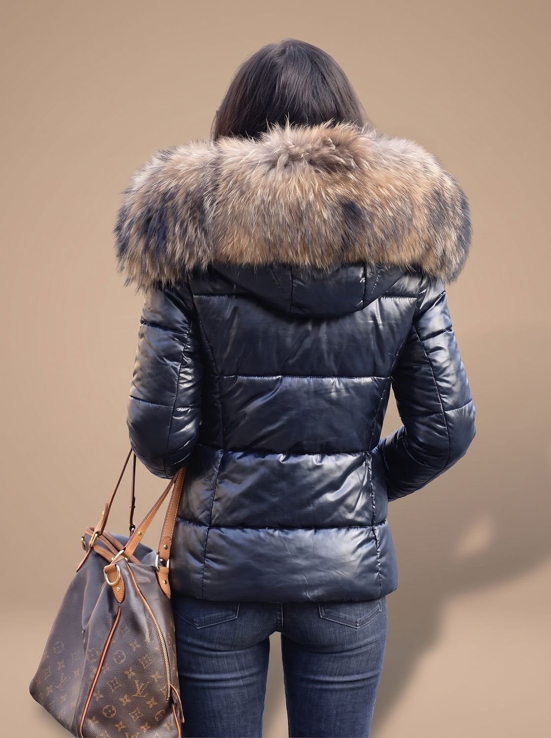 Women's Fur-Trim Hood Fitted Quilted Puffer Coat