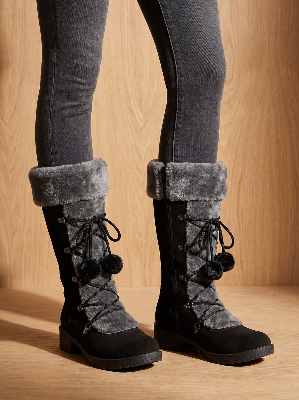 Women's Faux Fur Cuff Lace-Up Mid-Calf Snow Boots