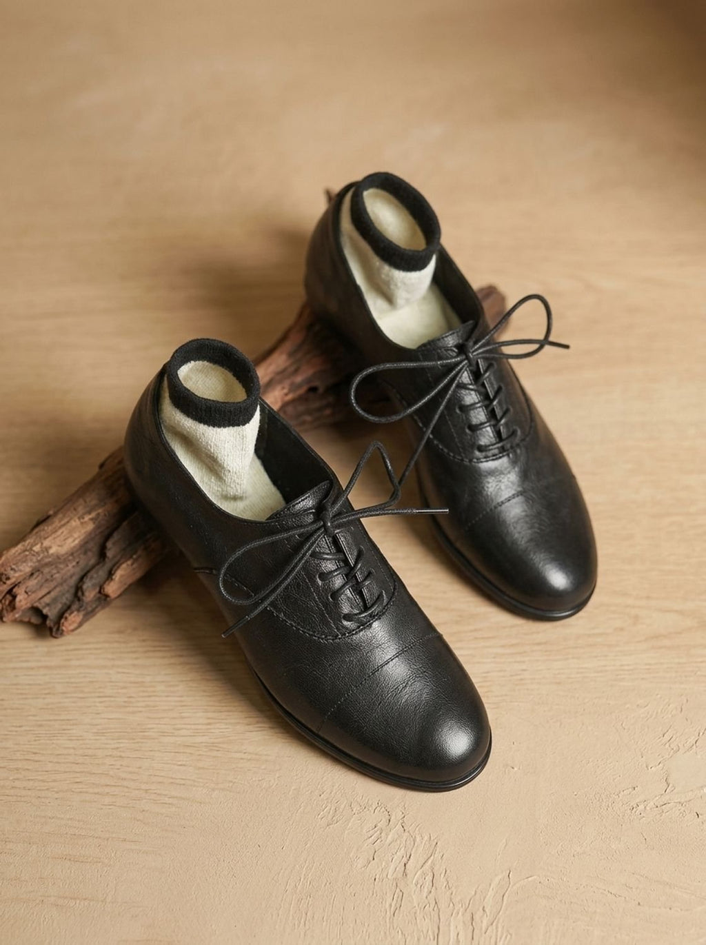 Women's Leather Cap Toe Lace-Up Oxford Flats