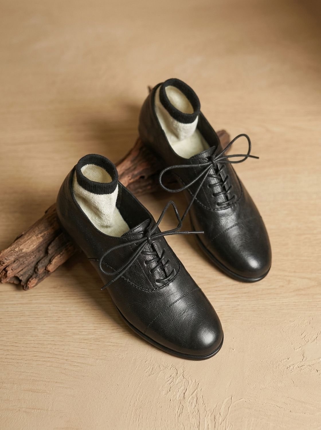 Women's Leather Cap Toe Lace-Up Oxford Flats