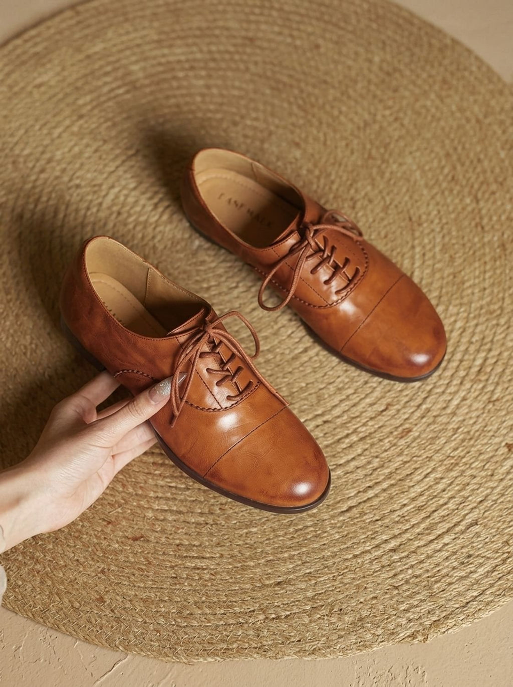 Women's Leather Cap Toe Lace-Up Oxford Flats
