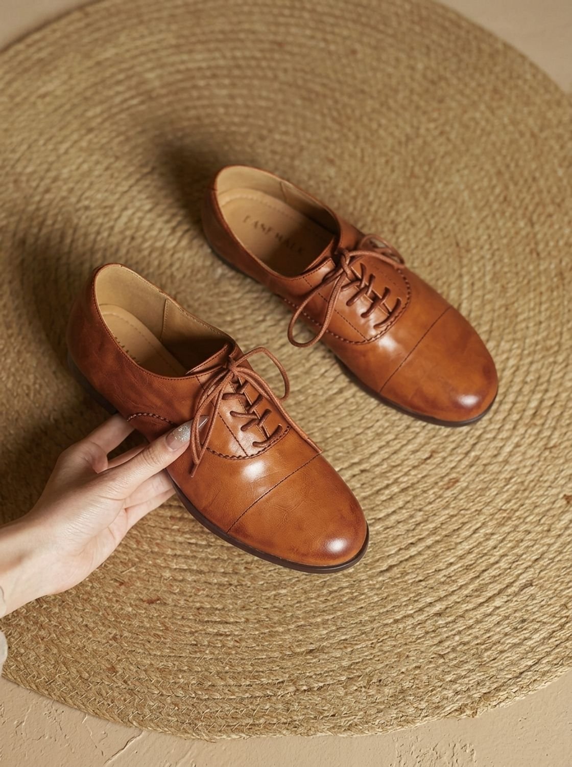 Women's Leather Cap Toe Lace-Up Oxford Flats
