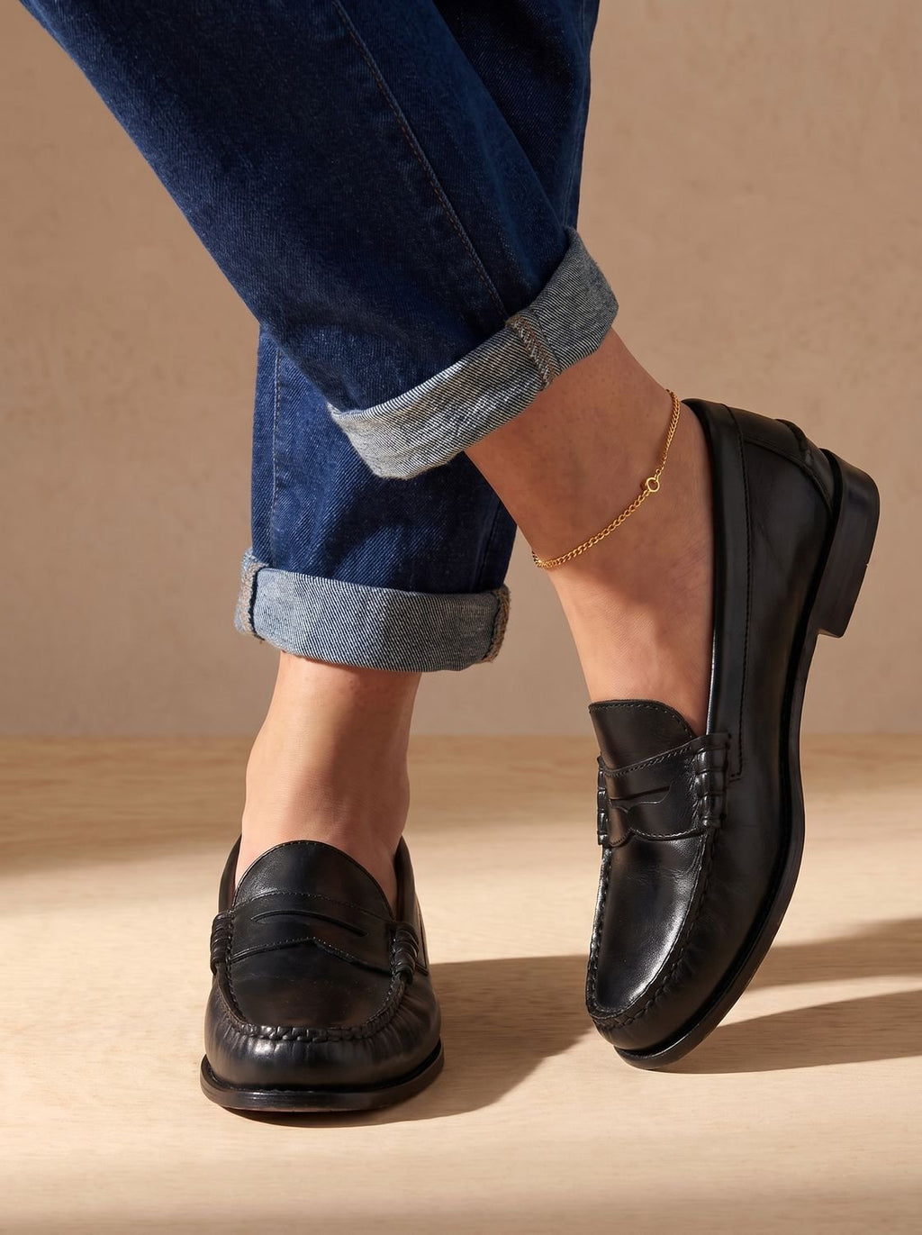 Women's Leather Penny Loafers with Moccasin Stitching - Black