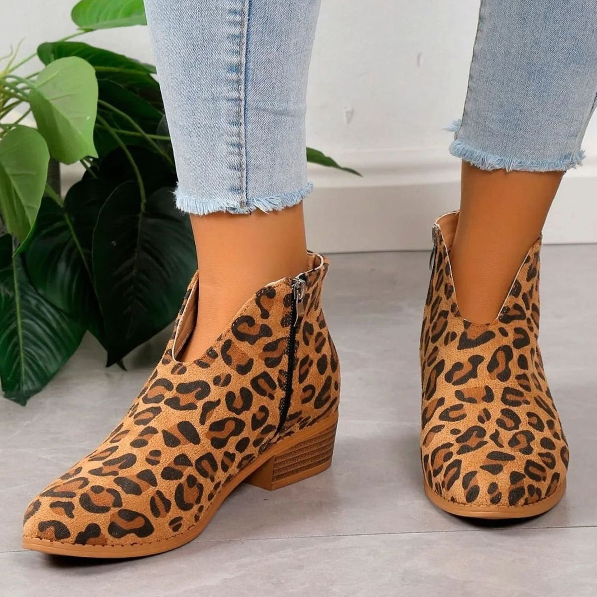 Women's Leopard Print Side-Zip Block Heel Boots - Red