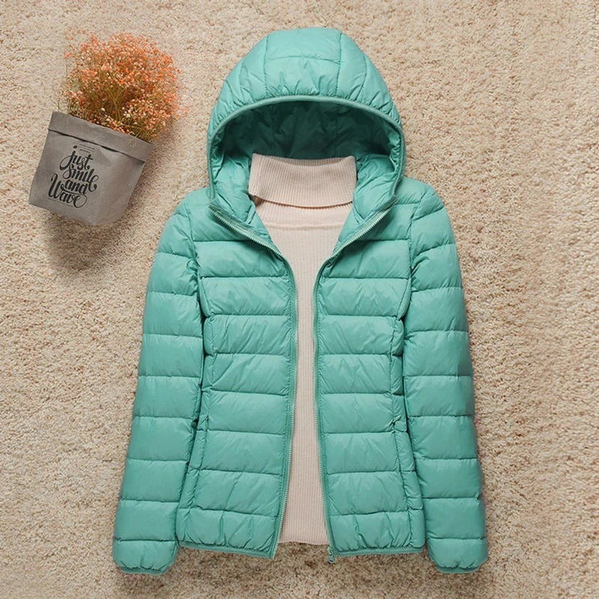 Women's Lightweight Packable Puffer Jacket