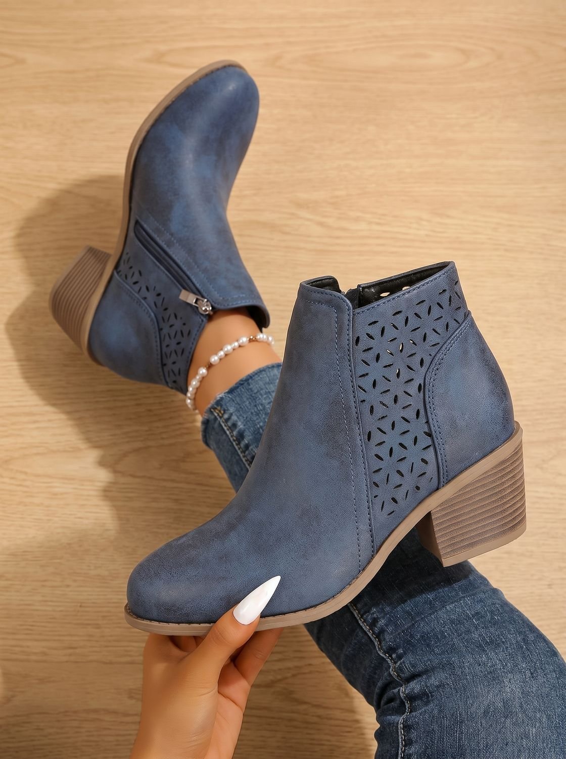 Women's Orthopedic Laser-Cut Floral Block Heel Ankle Boots - Blue