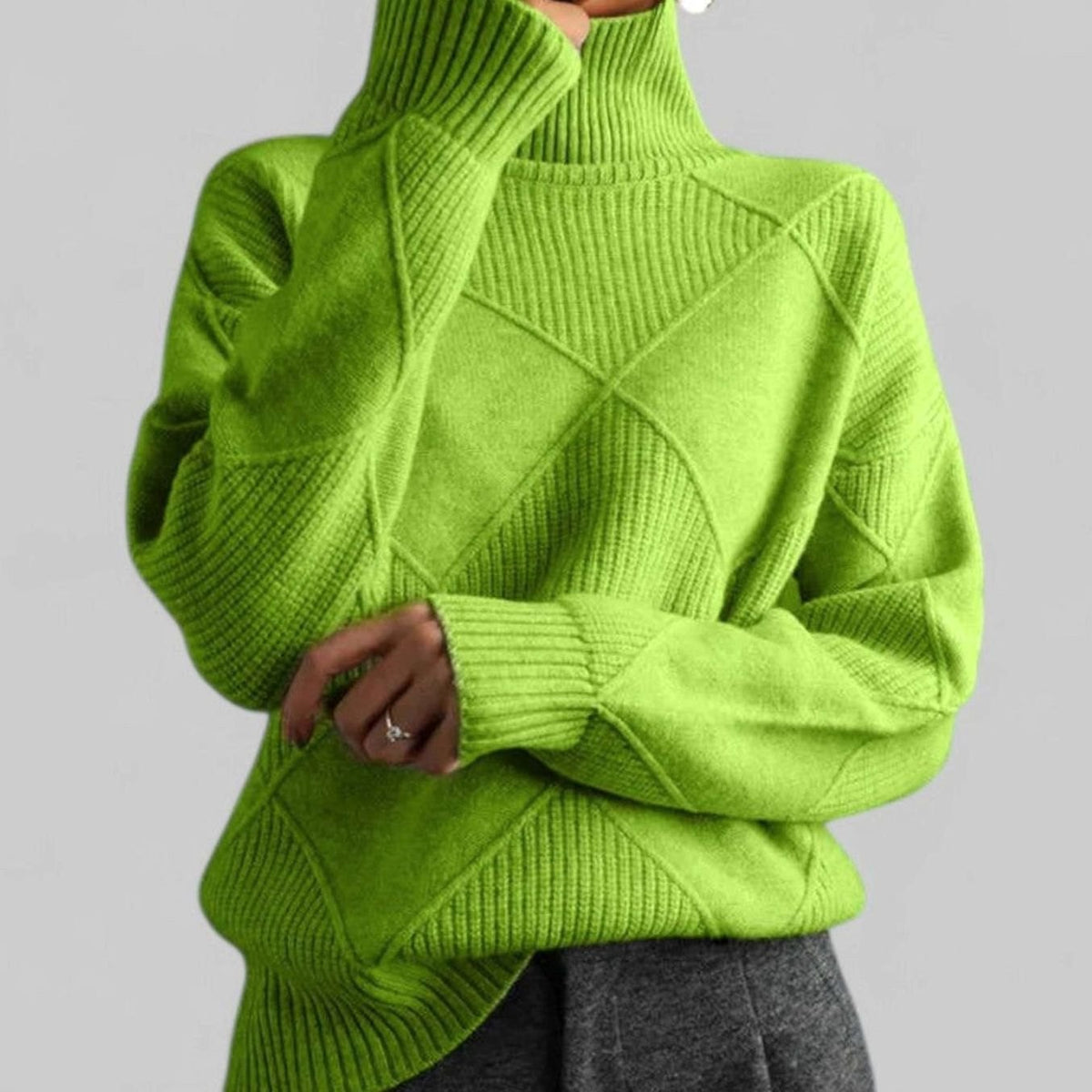 Women's Oversized Argyle Knit Turtleneck Sweater - Green