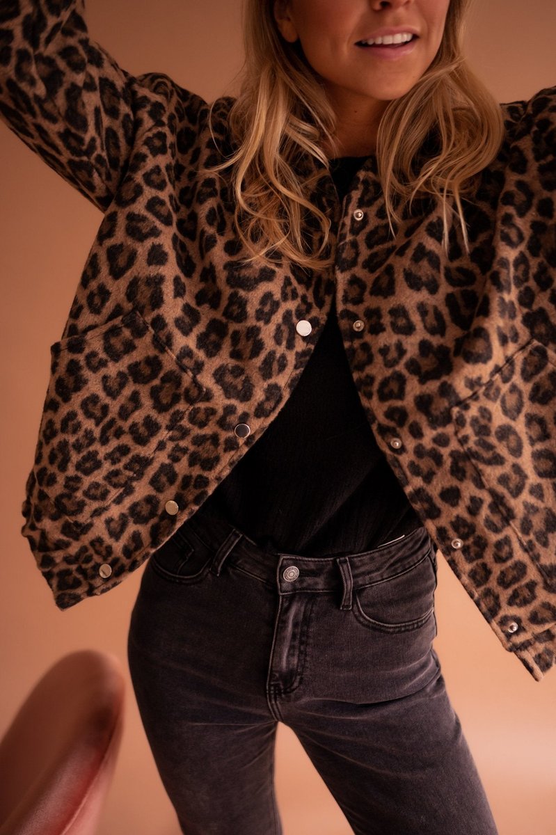 Women's Leopard Print Quilted Jacket