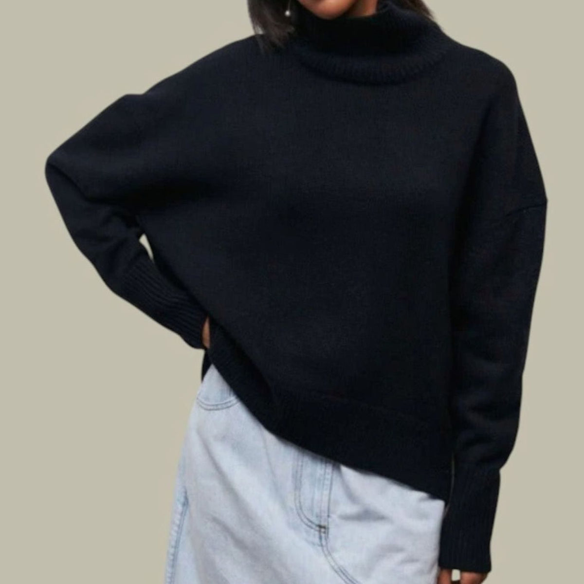 Women's Oversized Chunky Turtleneck Knit Sweater - Gray