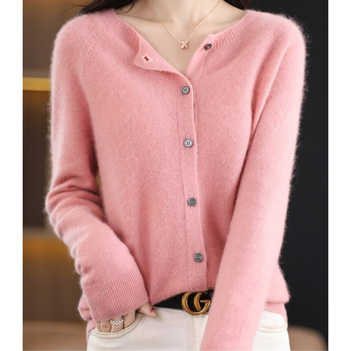 Women's Oversized Merino Wool Button-Front Knit Cardigan - Light Pink