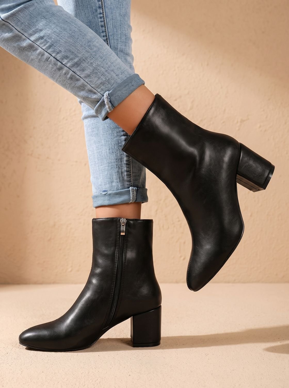 Women's Pointed Toe Chunky Block Heel Ankle Boots