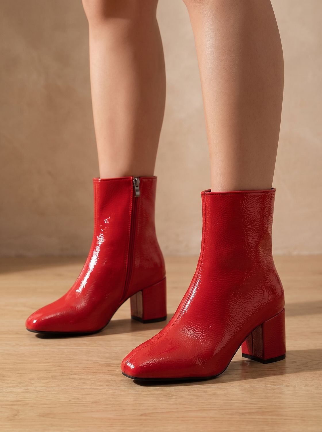 Women's Pointed Toe Chunky Block Heel Ankle Boots - Red