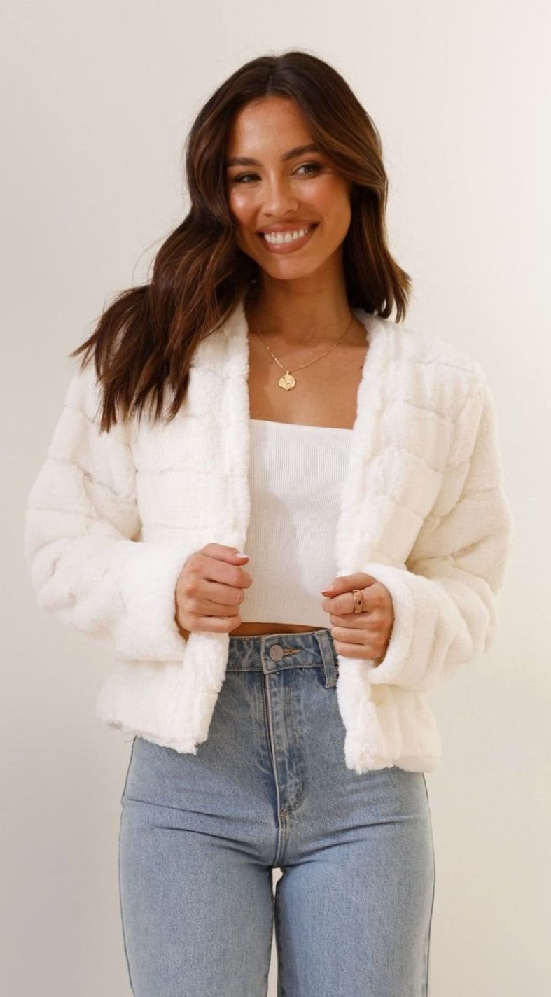 Women's Quilted Open-Front Evening Jacket - White