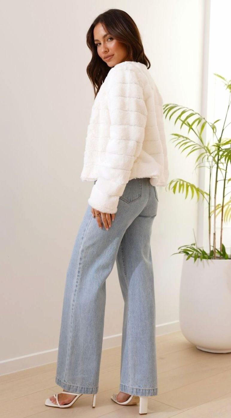 Women's Quilted Open-Front Evening Jacket - Pink