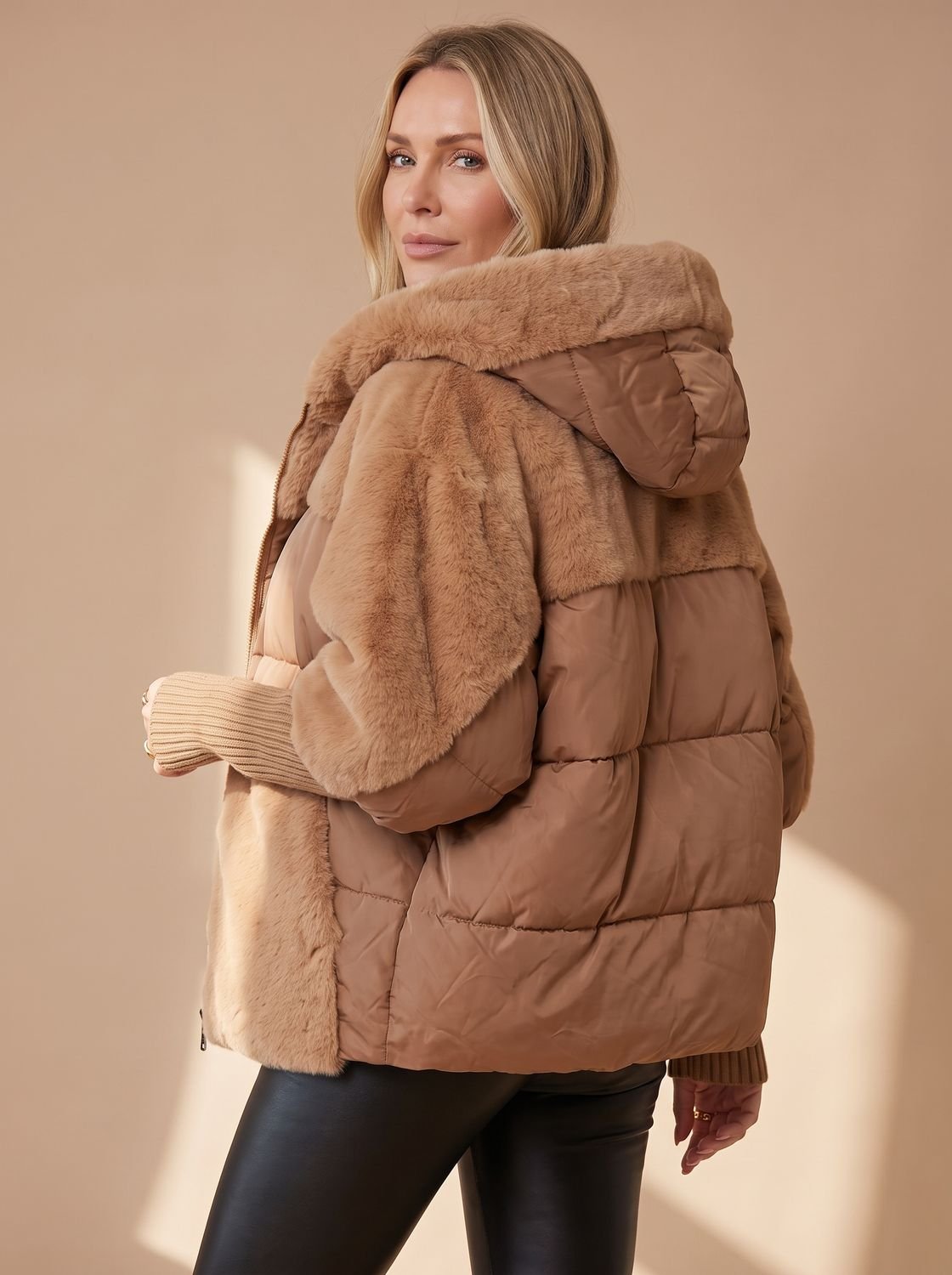 Women's Short Quilted Puffer Jacket with Faux-Fur Hood