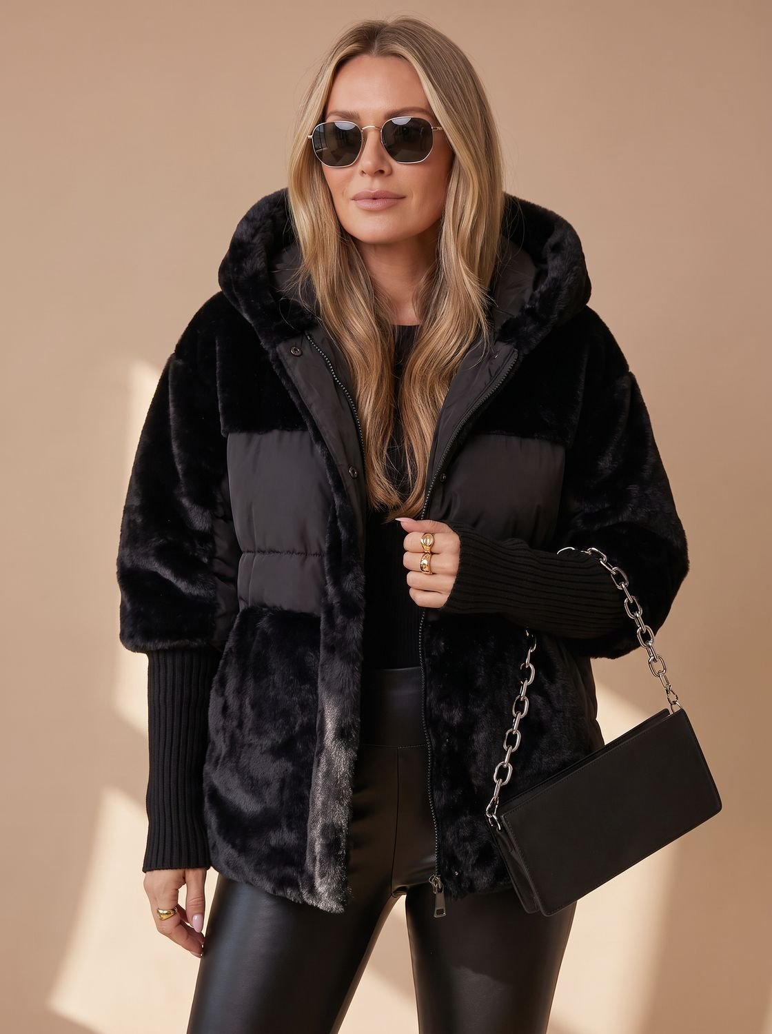 Women's Short Quilted Puffer Jacket with Faux-Fur Hood - Black