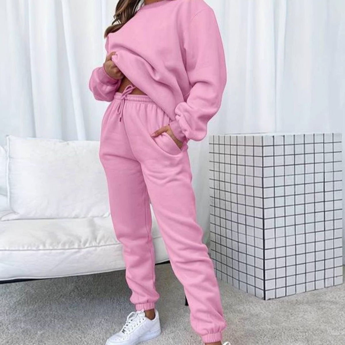 Women's Relaxed Crewneck Sweatshirt and Jogger Set - Gray