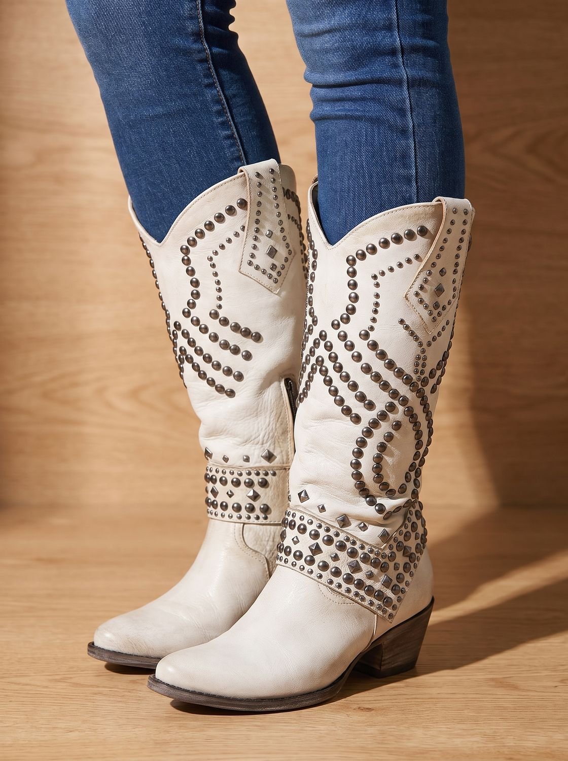 Women's Studded Pointed Toe Knee-High Cowboy Boots - White
