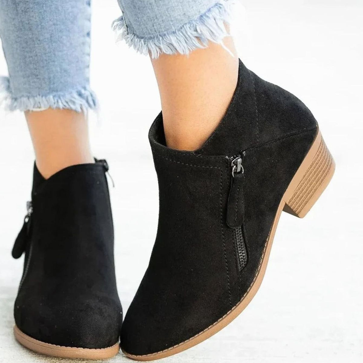 Women's Suede V-Cut Zip-Up Block Heel Ankle Boots - Orange