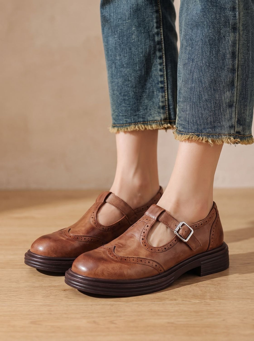 Women's Brogue Wingtip T-Strap Mary Jane Flats