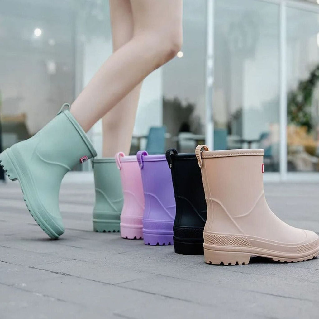 Women's Pull-On Rain Boots with Treaded Sole