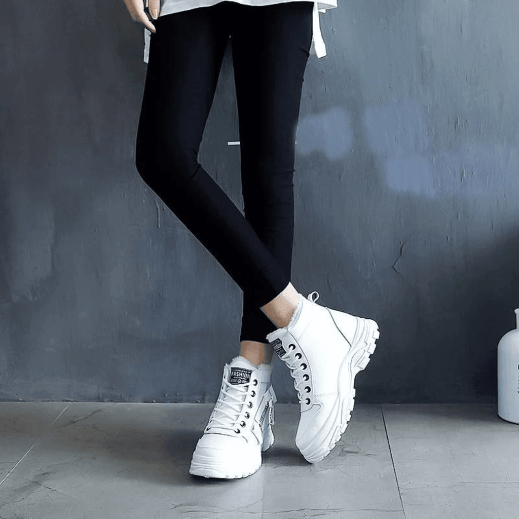 Women's Waterproof Insulated Winter Boots